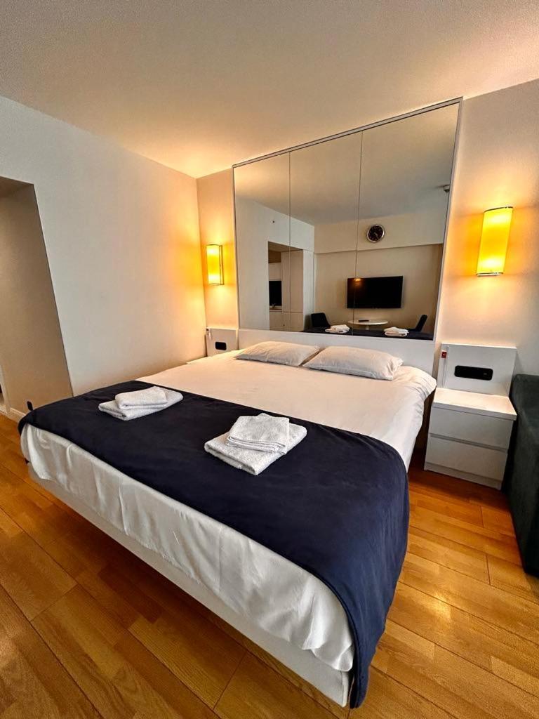 Apartment Twin Towers David Μπατούμι Εξωτερικό φωτογραφία