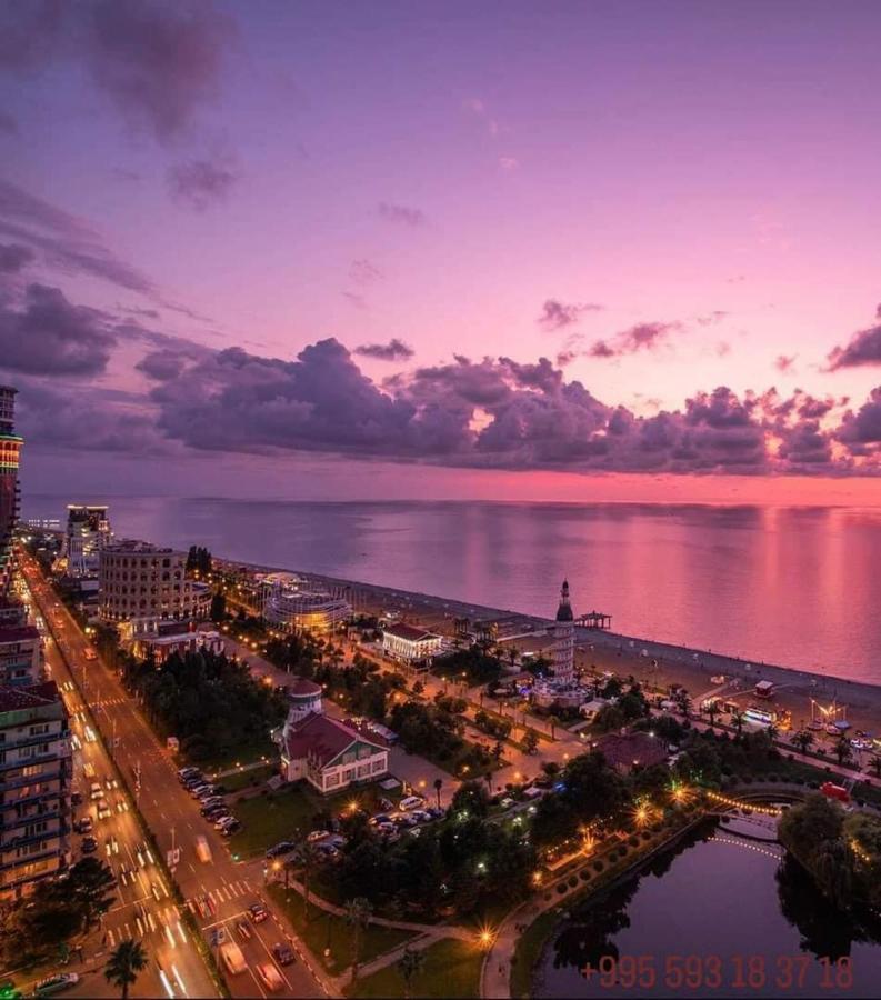 Apartment Twin Towers David Μπατούμι Εξωτερικό φωτογραφία