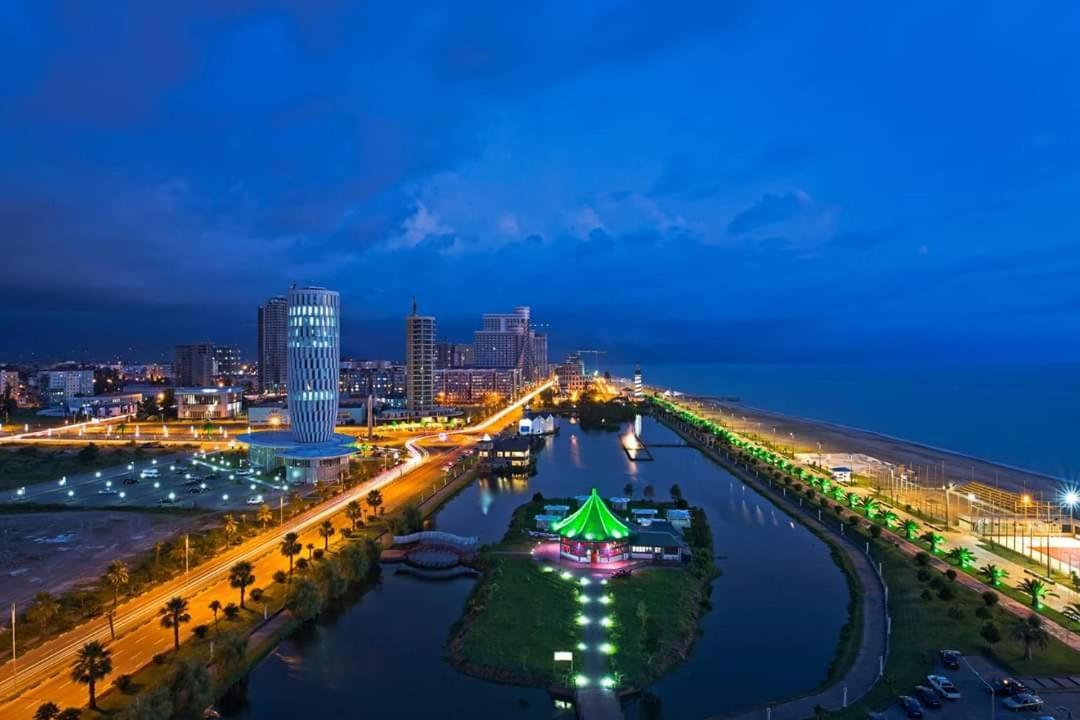 Apartment Twin Towers David Μπατούμι Εξωτερικό φωτογραφία